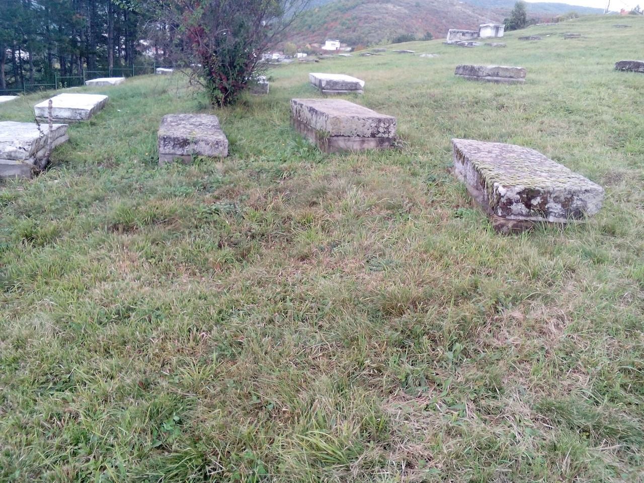 El viejo cementerio judío de Pristina. Signo de un pasado no tan lejano